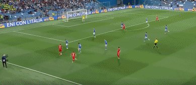 1749509672626096826.gif 意摩10.gif